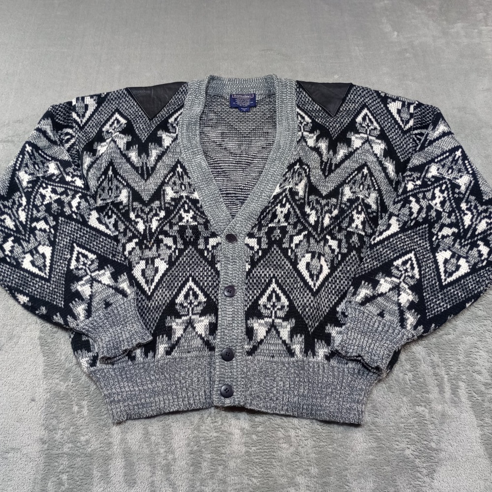 Barnaby Vintage Cardigan Mens 1X Gray Leather Patch Geometric Grandpa Core Retro